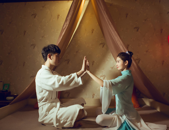 宁波水疗与创造力：当大脑在漂浮中重启